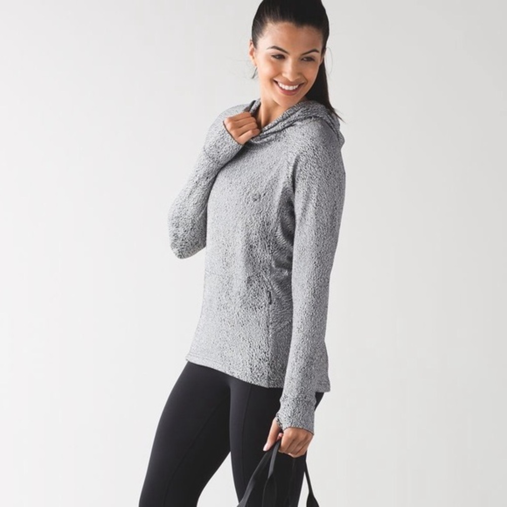 Lululemon Ready To Rulu Hoodie
Running Luon Spray Jacquard‎ White Black XS